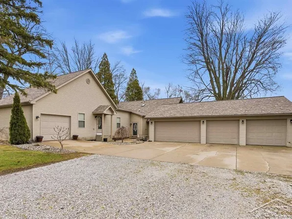 1285 Wheeler Rd, Auburn, MI 48611