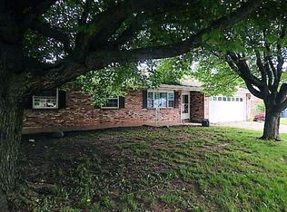 800 S 1st St, Trenton, OH 45067