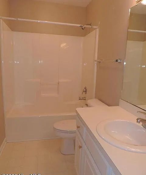 105 Monterey Cir — Photo 10