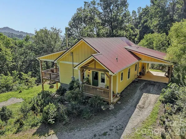 280 Kelses Valley Dr, Mars Hill, NC 28754