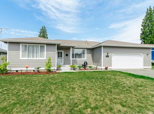 4746 Bayshore Dr, Blaine, WA 98230