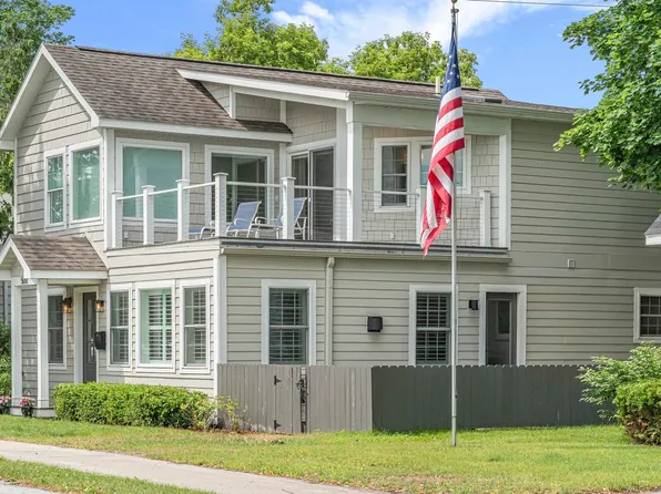 509 N Cedar St, Traverse City, MI 49684