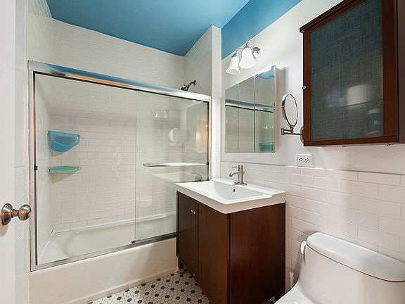 5th image of 504 W 136th St APT 6E
