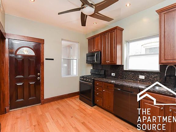 2nd image of 3741 N Saint Louis Ave #2F