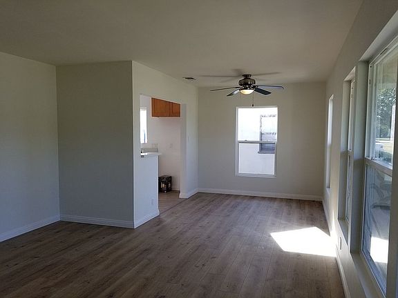 4th image of 10420 Miloann St