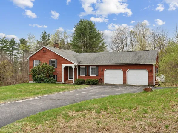 15 Veranda Drive, Gorham, ME 04038
