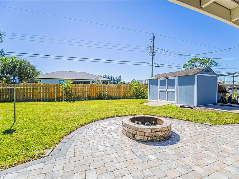 4567 San Antonio Ln — Photo 2