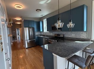 2316 W Harrison St APT 4, Chicago, IL 60612