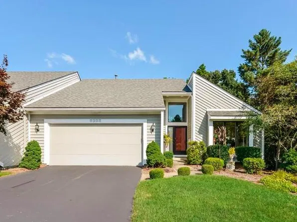 5085 N Quail Crest Dr SE #83, Grand Rapids, MI 49546