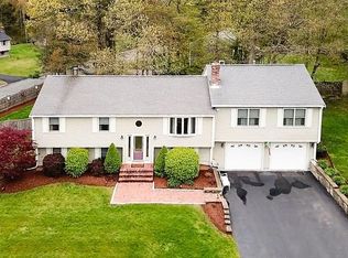 20 Twinbrook Dr, Bridgewater, MA 02324