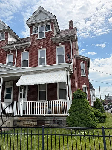 728 Linden St #2 Photo 1