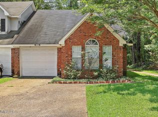 733 Winding Hills Dr, Clinton, MS 39056