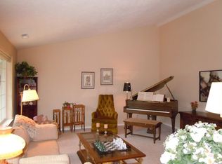 1051 Fabry Rd SE, Salem, OR 97306