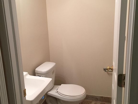 5th image of 29864 City Center Dr