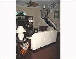2nd image of 1 Orlando St