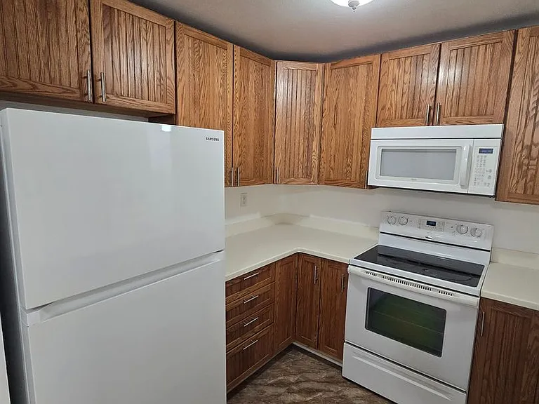 6131 Rancho Mission Rd #106 — Photo 3