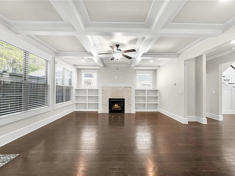 2439 Muirfield Pl — Photo 10