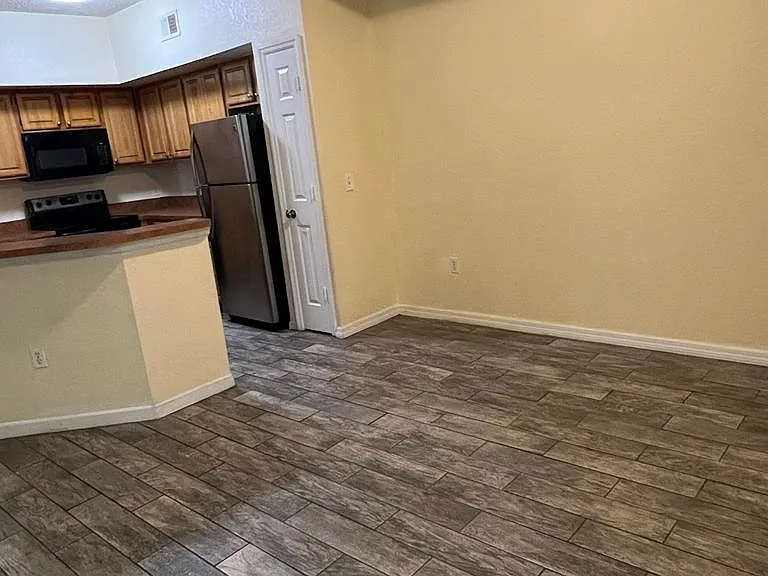 13025 Mulberry Park Dr #311 — Photo 7