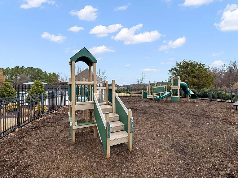 1018 Jewel Creek Dr — Photo 21