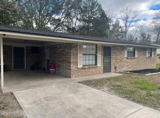 423 Azalea Dr, Macclenny, FL 32063