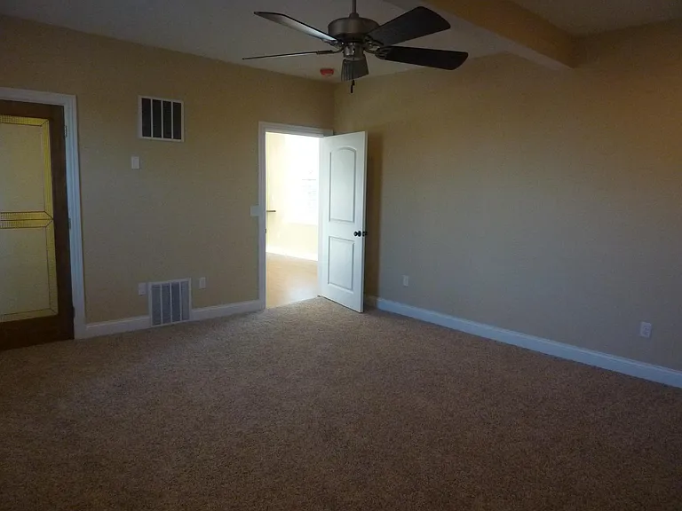 223 Fairfield Ave #3 — Photo 12