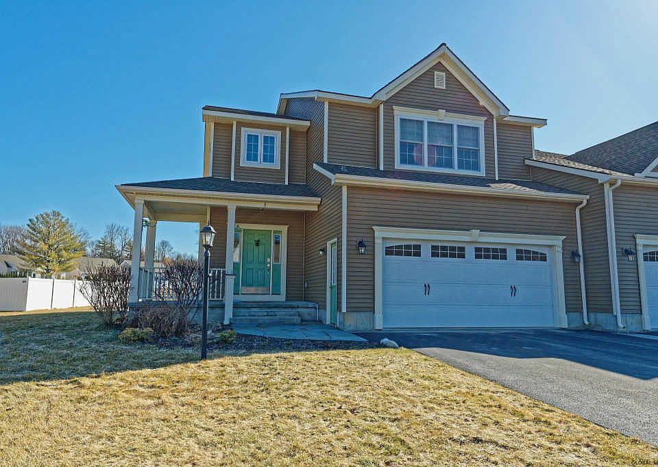 1st image of 3 Lakepointe Way