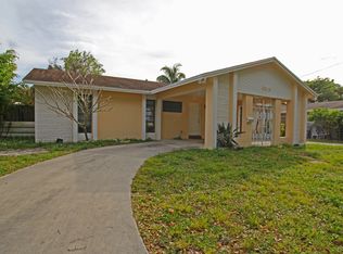 6514 Moseley St, Hollywood, FL 33024