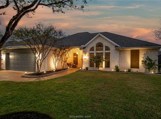 4423 Spring Branch Dr, College Station, TX 77845