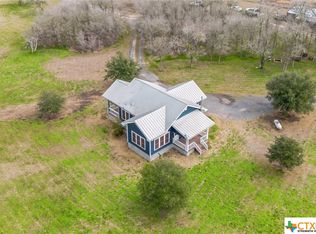 380 York Crossing Rd, Kingsbury, TX 78638