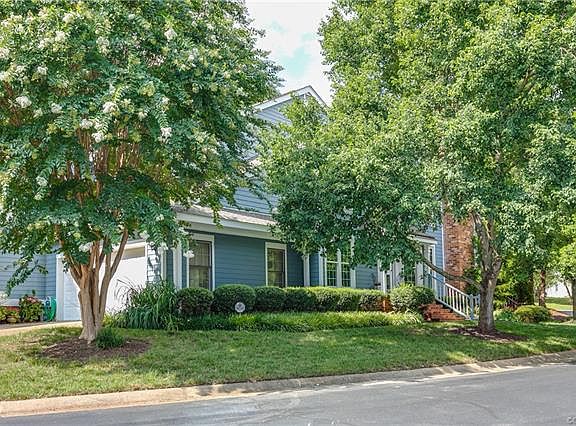 3rd image of 1625 Logwood Cir #1625