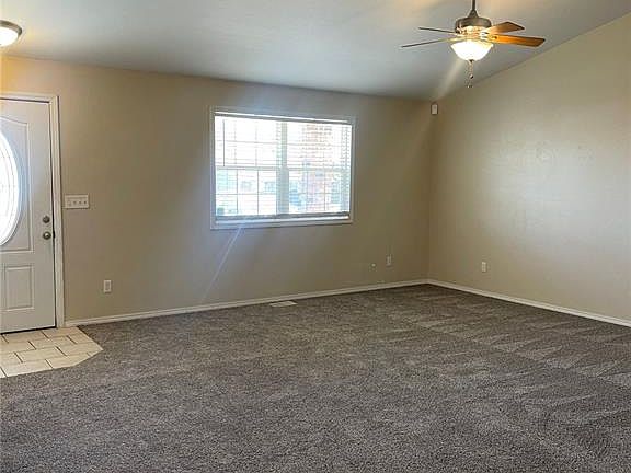 3rd image of 19545 Lenox Ln