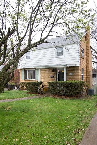 427 Wilson Dr photo 1