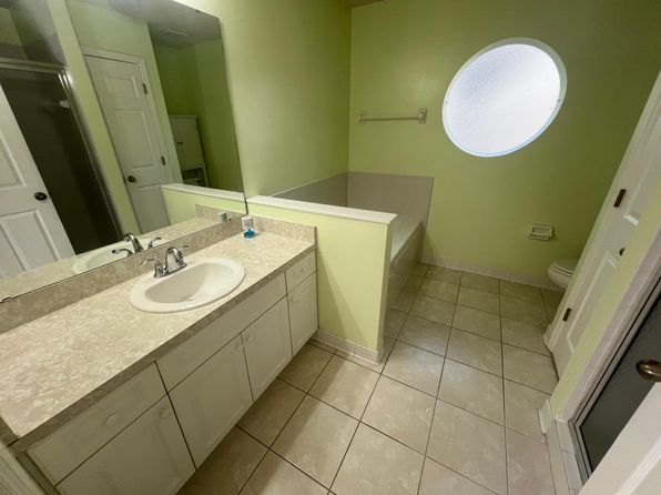 11608 NW 74th Ter, Alachua, FL 32615