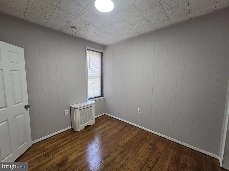 633 E Allegheny Ave — Photo 31
