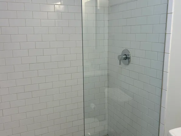 834 Hilldale Ave #832-3/4, West Hollywood, CA 90069