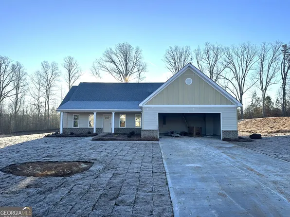 550 Belmont Park Dr, Commerce, GA 30529