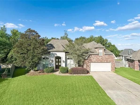 213 Turning Leaf Ln, Madisonville, LA 70447