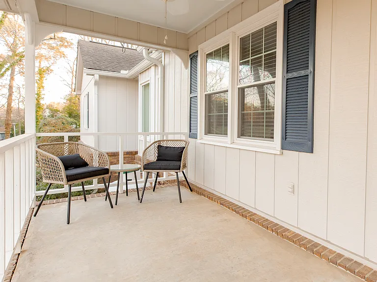 104 Alpine Ct — Photo 4