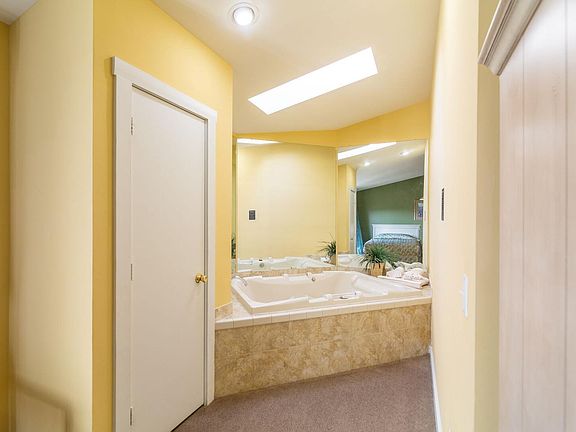 2nd image of 1822 Resort Dr Unit 209