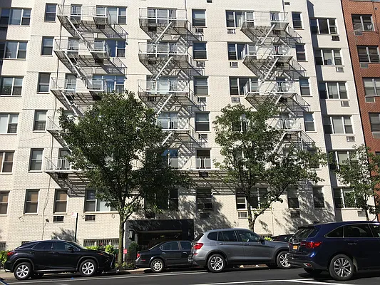 Rented by Douglas Elliman | media 8