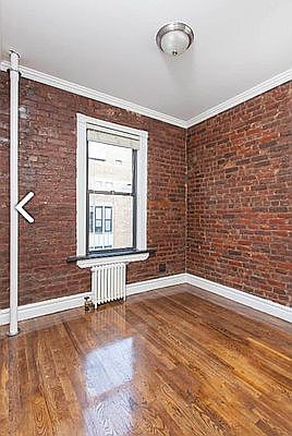 4th image of 184 17th St #4