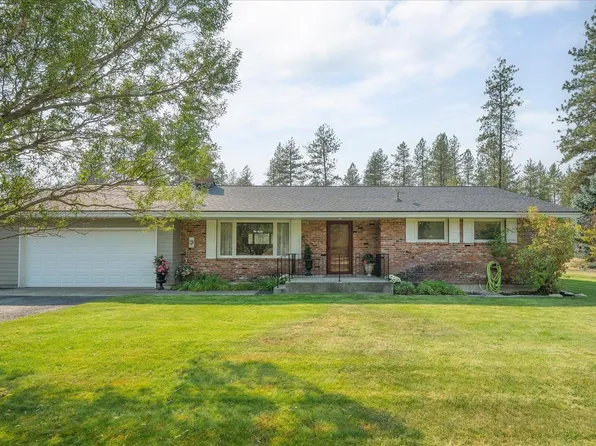 27415 N Bear Lake Rd, Chattaroy, WA 99003