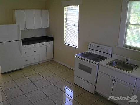 3rd image of 923 E 20th Ave