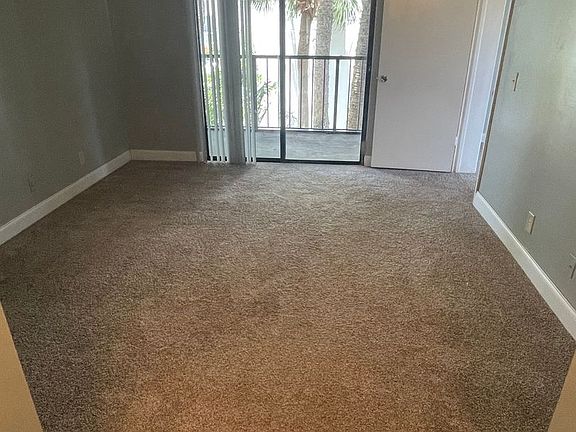 5th image of 718 Executive Center Dr #211-7-211