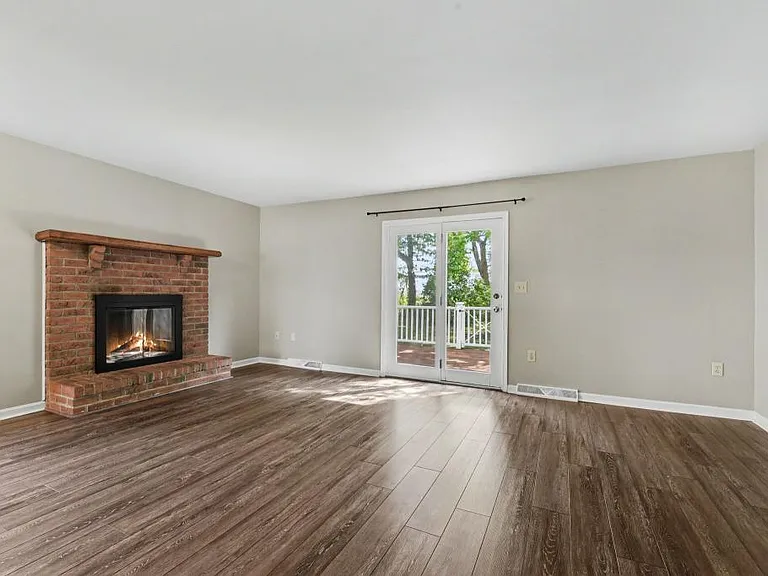 616 Park Ridge Dr — Photo 6