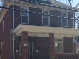 33 Kenmore Ave, Pittsburgh, PA 15221