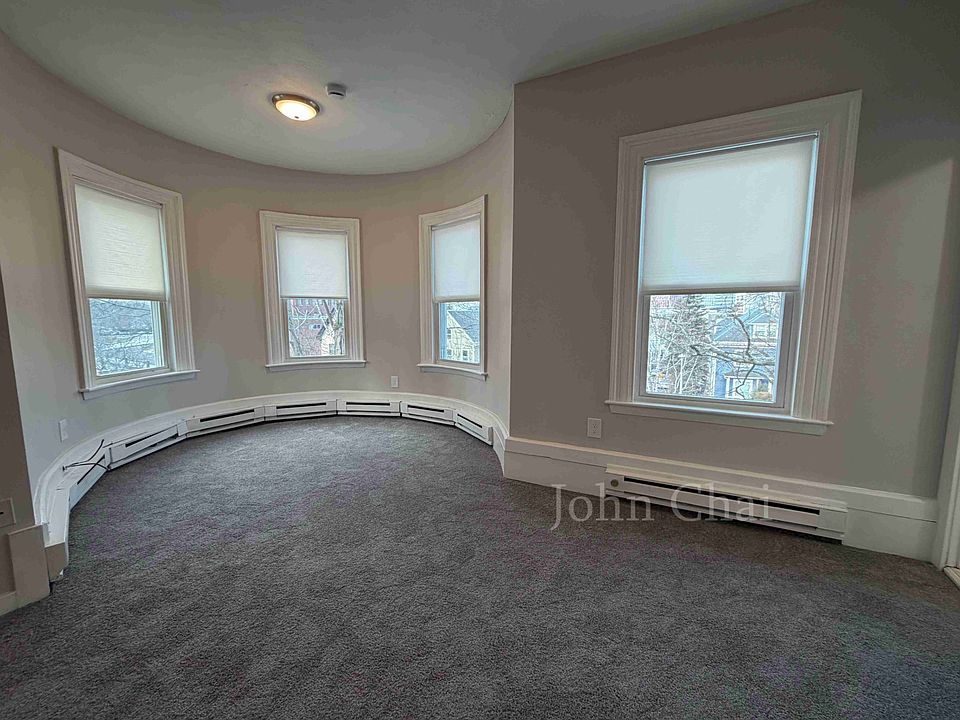 1st image of 592 Cambridge St APT 33