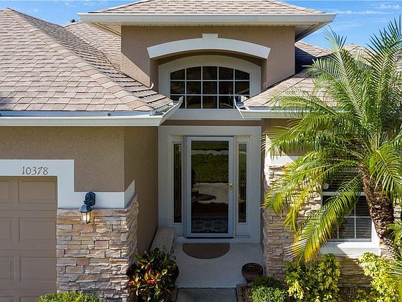 3rd image of 10378 Cypress Knee Cir
