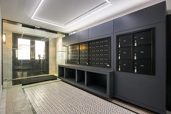 Sold by Corcoran | media 19