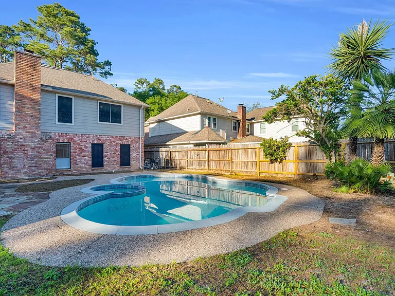 12411 Exbury Ct — Photo 46